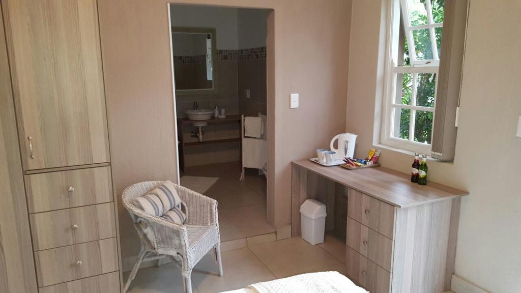 Guest House Frame Ace Bellville Εξωτερικό φωτογραφία