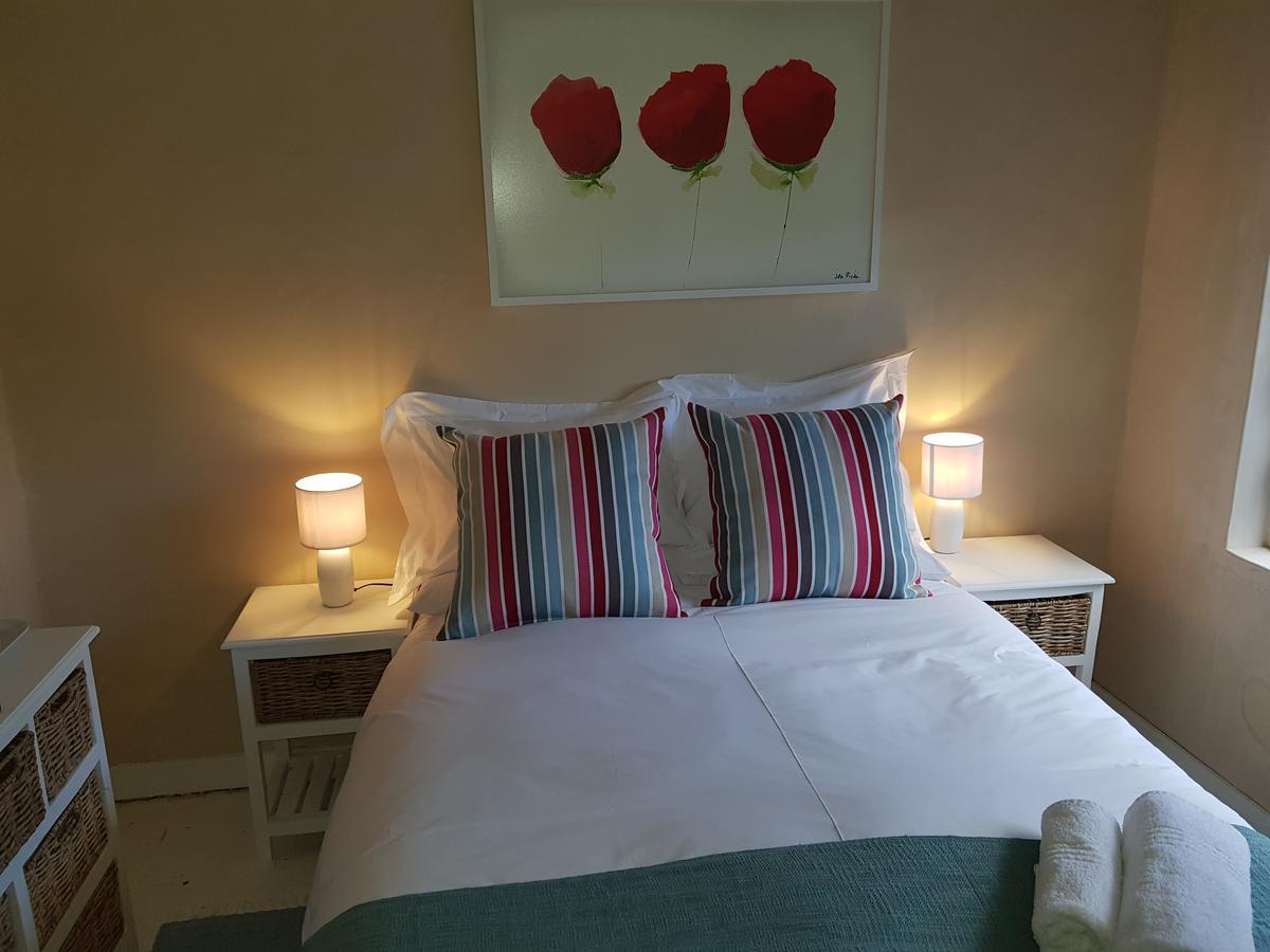 Guest House Frame Ace Bellville Εξωτερικό φωτογραφία