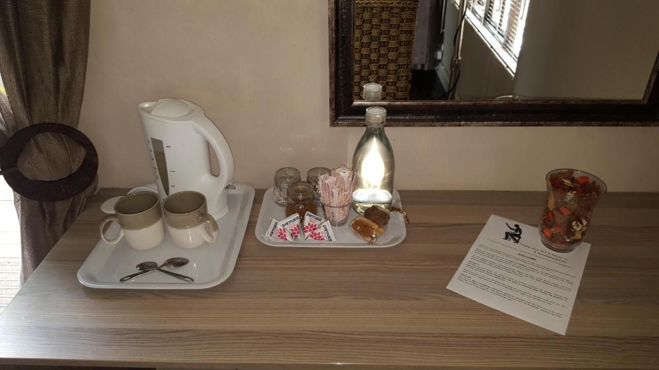 Guest House Frame Ace Bellville Εξωτερικό φωτογραφία