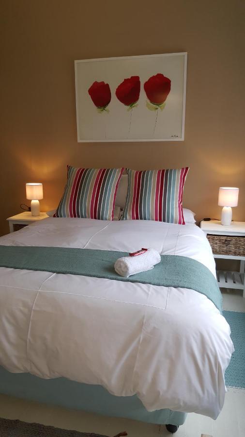 Guest House Frame Ace Bellville Εξωτερικό φωτογραφία